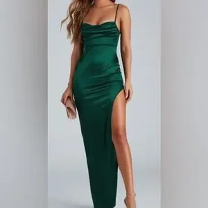 Windsor | Dresses | Dark Green Dress | Poshmark Windsor | Dresses | Dark Green Dress | Poshmark